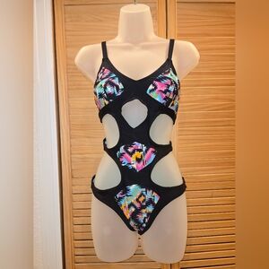 Women's Cutout One Piece Swimsuit